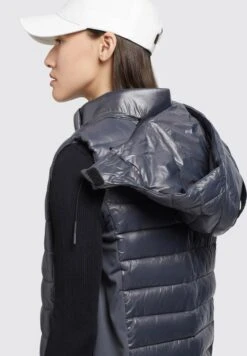 Khujo Becca Shiny - Bodywarmer - Grau -Khujo Winkel 0210b39995a14ab9a233a0d50832deee