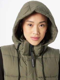 Khujo Bodywarmers Bodywarmer Tourin Dames Kaki -Khujo Winkel 09d59981ddc712ed014314c22f16da31