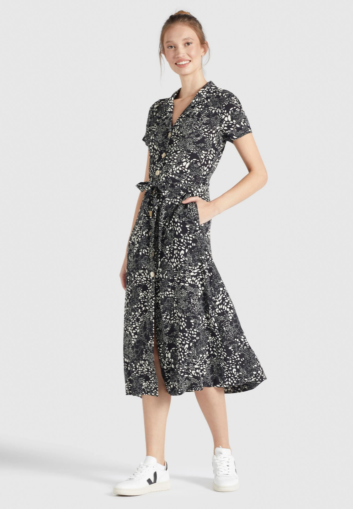 Khujo Goya - Blousejurk - Schwarz Weiß Gemustert 6 Khujo Goya - Blousejurk - Schwarz Weiß Gemustert - Afbeelding 4