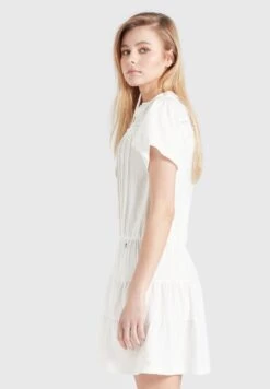 Khujo Kapua - Jurk - Weiß 16 Khujo Kapua - Jurk - Weiß -Khujo Winkel 1775575eae06460a9889f491ca7d31ed