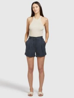 Khujo Shorts Loosefit Bandplooibroek Elida Dames Donkerblauw -Khujo Winkel 1b2a19aa5add3a79099374f81e49f251