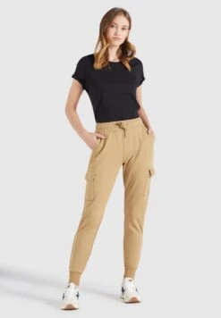 Khujo Sweatpants Tapered Cargobroek Staci Dames Beige -Khujo Winkel 22cd2d99b633cd3d0d097ac61fdee990