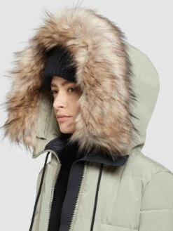 Khujo Wintermantels Wintermantel LOLL Dames Pastelgroen -Khujo Winkel 442b5ba70818fd789e85cd49aaecd65b