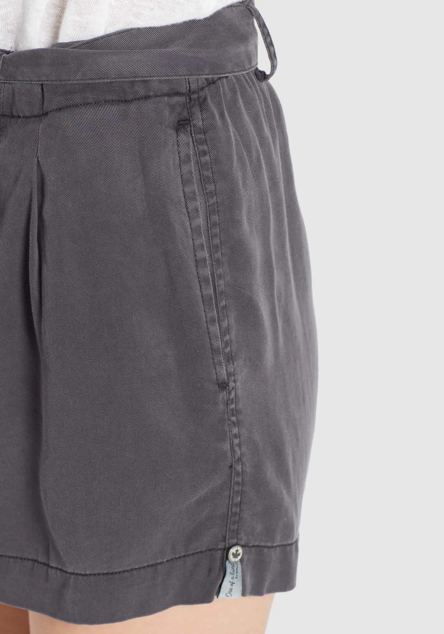 Khujo Shorts Regular Bandplooibroek Indira Dames Grijs 9 Khujo Shorts Regular Bandplooibroek Indira Dames Grijs - Afbeelding 7