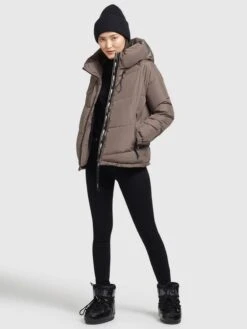 Khujo Winterjassen Winterjas Esila Dames Mokka -Khujo Winkel 86639972af5aa8eeaf258765451fcc99