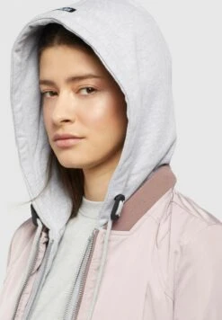 Khujo Persee - Lichte Jas - Blassrosa 14 Khujo Persee - Lichte Jas - Blassrosa -Khujo Winkel 9c7f1f3efe7c4105a192b543b0fc04f4