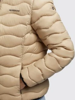 Khujo Tussenjassen Tussenjas Eleni Dames Beige -Khujo Winkel 9e1198792446454fbdf6085ad2da8c74