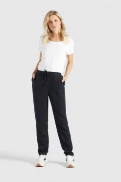 Khujo Pantalons Regular Broek Svetjana Dames Donkergrijs -Khujo Winkel bbcd0013c7975e57915937b8a2f2b47c