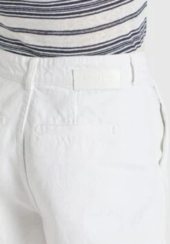 Khujo Jeans Loosefit Bandplooi Jeans Cambel Dames Wit -Khujo Winkel c16efddac7e5985cba0986b01bc9c0b5