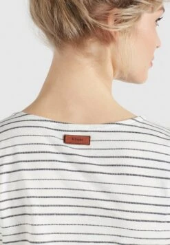 Khujo T-shirts Shirt Rafaela Dames Wit -Khujo Winkel c8e1a158e07153760fe9ead3b6150904