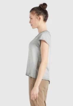 Khujo T-shirts Shirt MATAMA Dames Grijs -Khujo Winkel ce0a9e63f1118c685bfa2c7c2637bf6e
