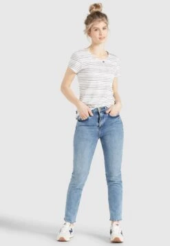 Khujo T-shirts Shirt Rafaela Dames Wit -Khujo Winkel e8b83e49cd56b94be88e5c546ca48e89